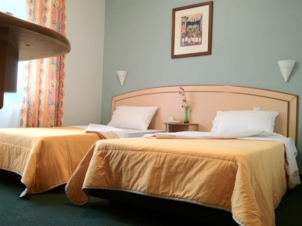 Yasha Hotel Люксембург Экстерьер фото
