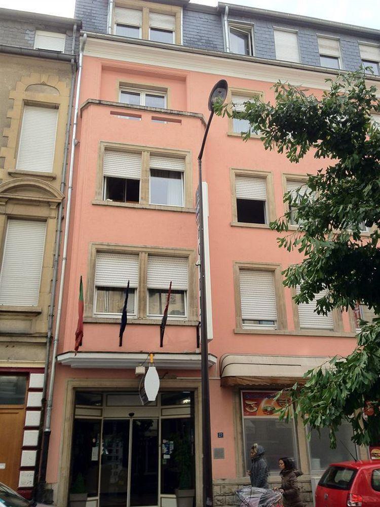Yasha Hotel Люксембург Экстерьер фото